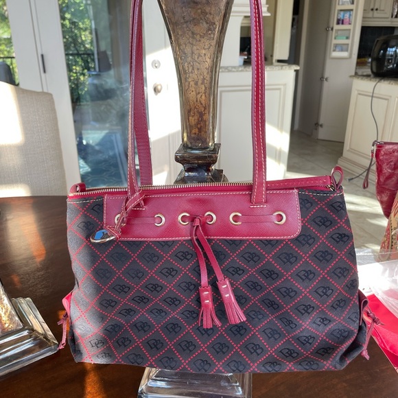 Dooney & Bourke Monogram Purse - Picture 3 of 10